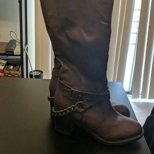Size 9 tall boots